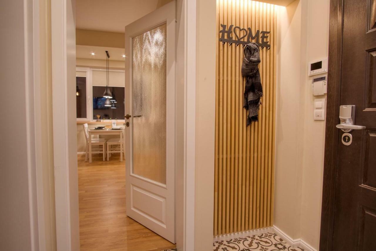 Apartment Audrey By Sofiaspot - Central, Metro To Airport Bagian luar foto