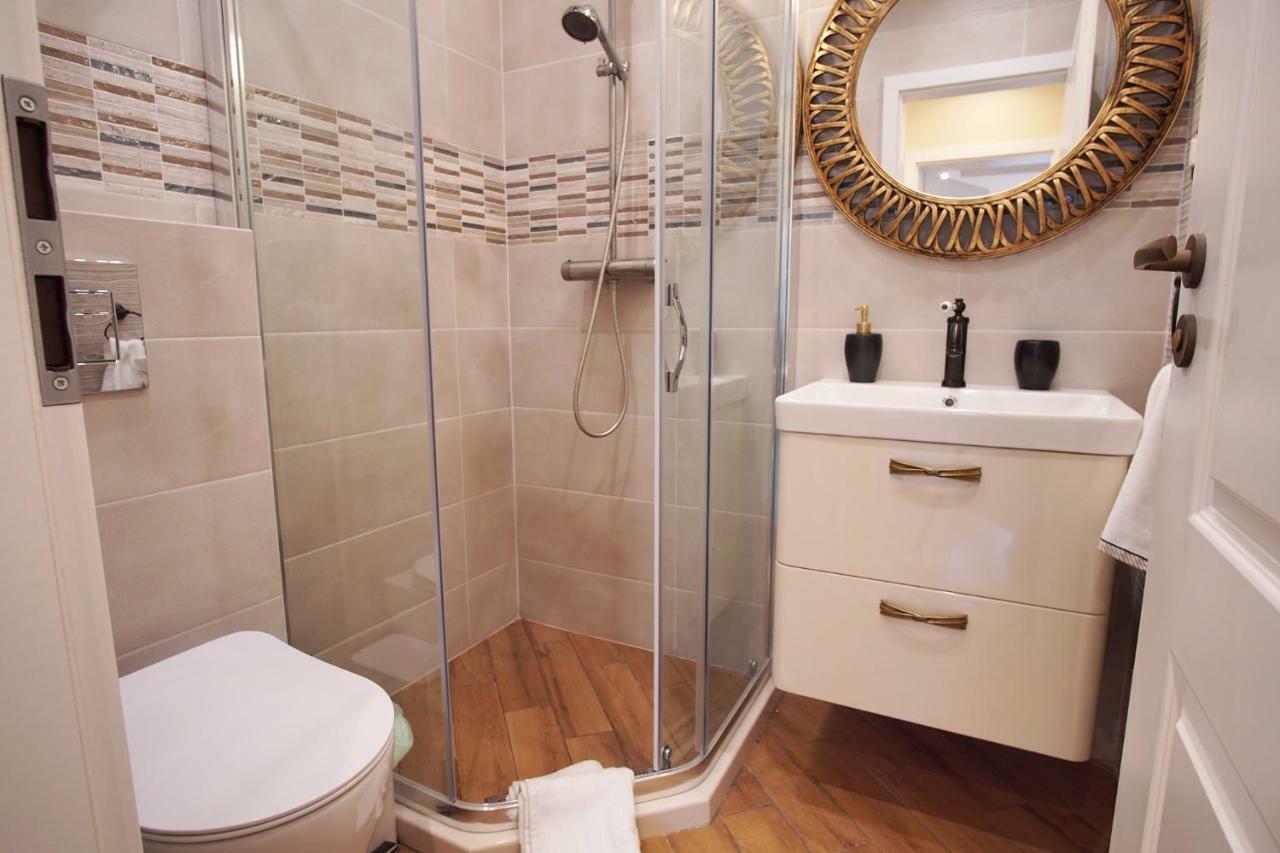 Apartment Audrey By Sofiaspot - Central, Metro To Airport Bagian luar foto